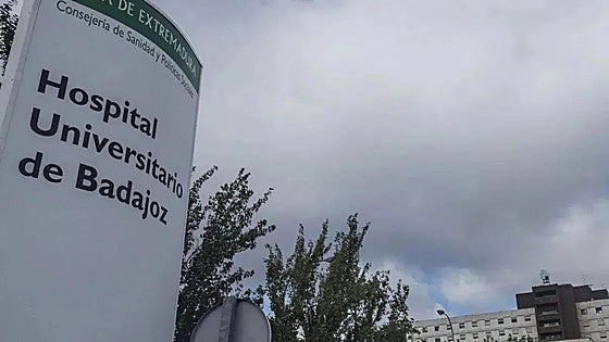 Herido crítico tras una salida de vía en Fuente de Cantos