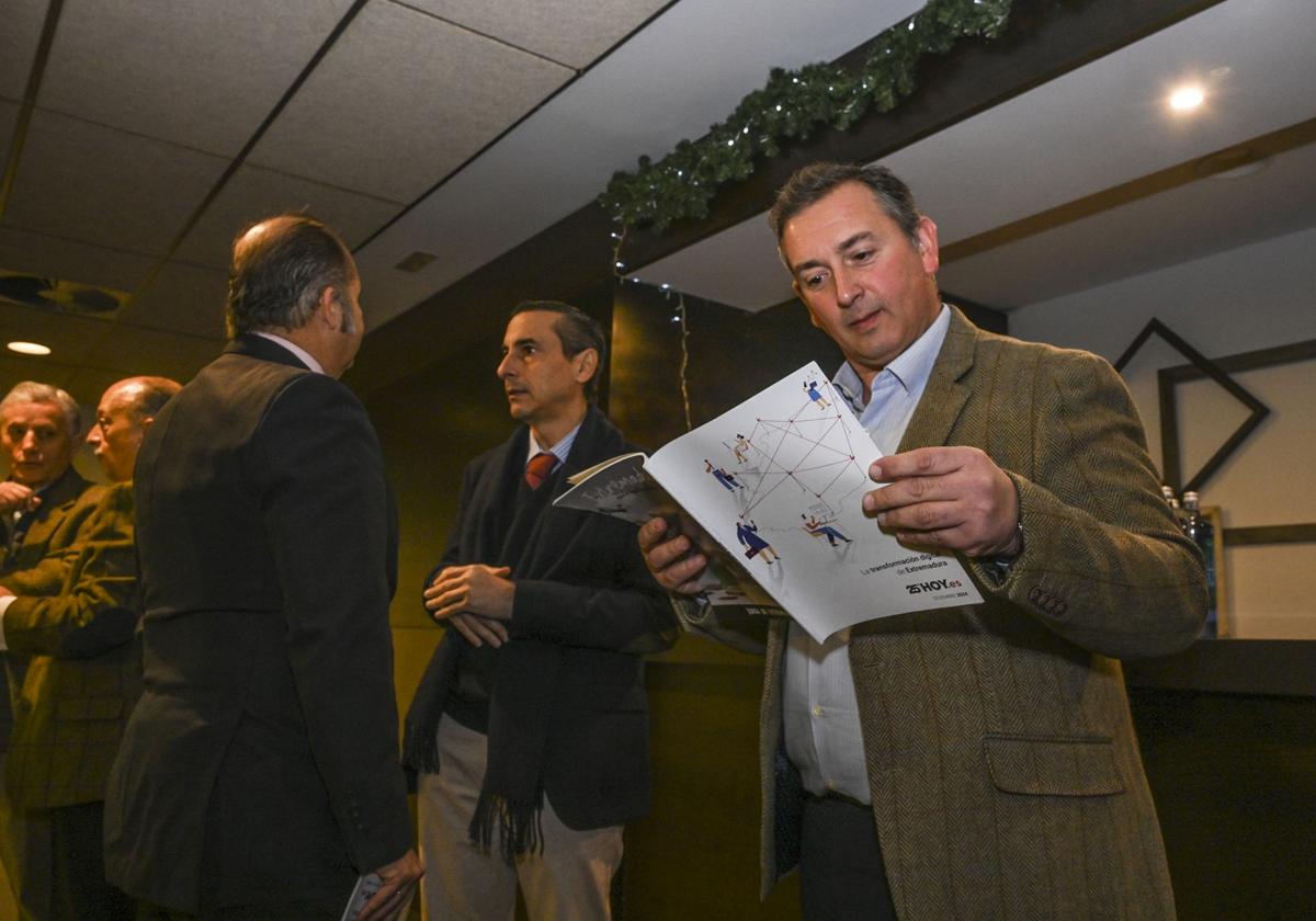 Ambiente de la presentación de la nueva revista &#039;La transformación digital de Extremadura&#039;