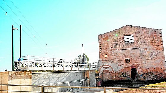 La CHG propone que la Policía Local de Badajoz tenga acceso a las cámaras del azud de La Pesquera