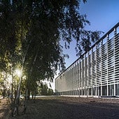 Edificio contenedor de Institutos Universitarios