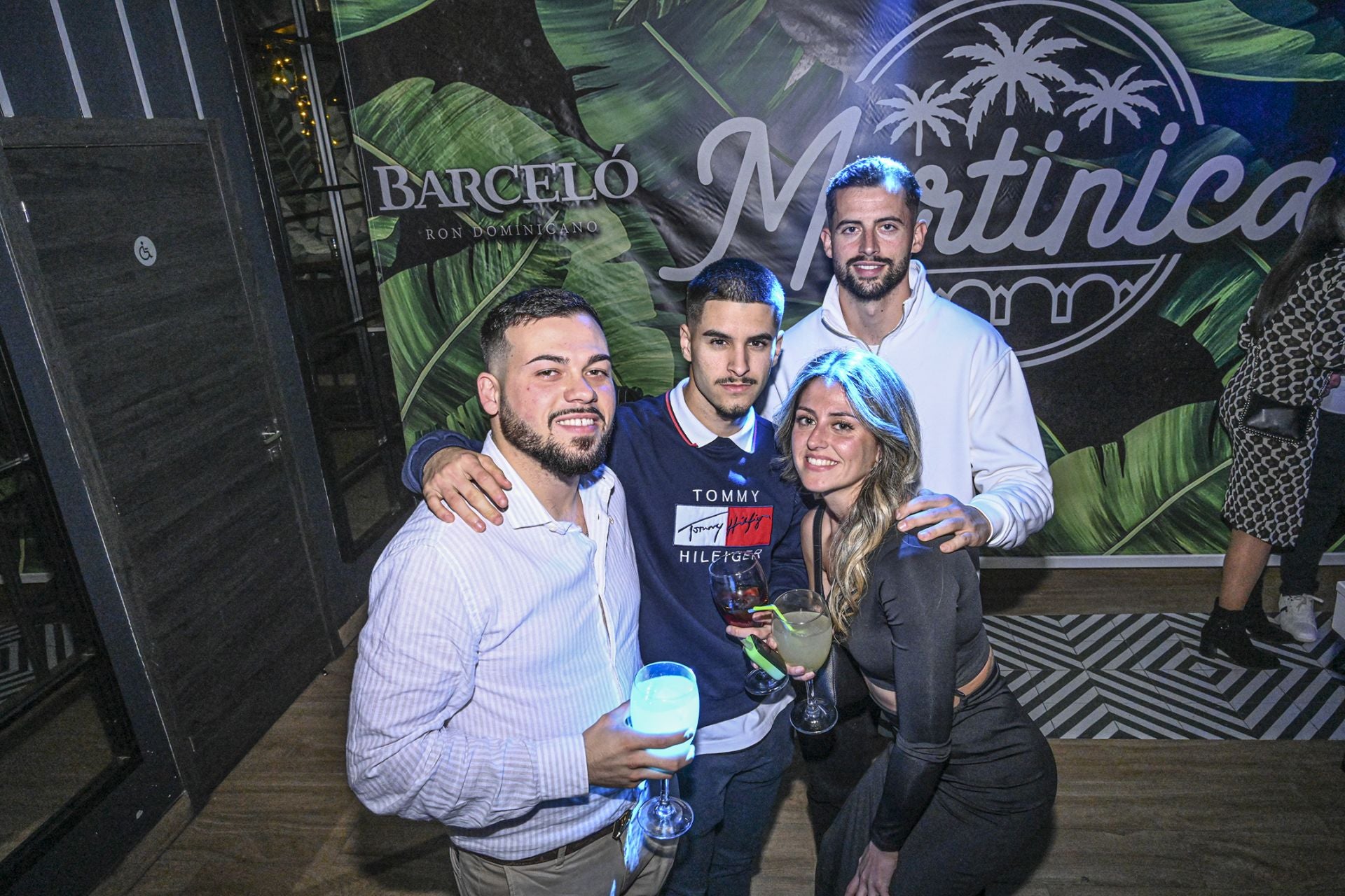 Fotos | Los bares del río de Badajoz hacen el agosto en Navidad