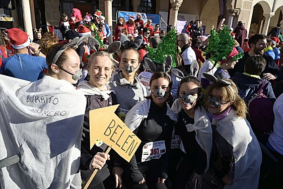 El burrito sabanero corre la San Silvestre de Badajoz