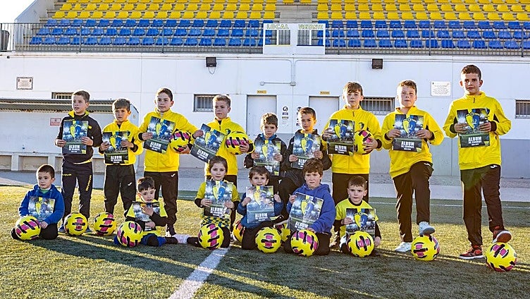 Completos los primeros 15 álbumes del CD Ilipense