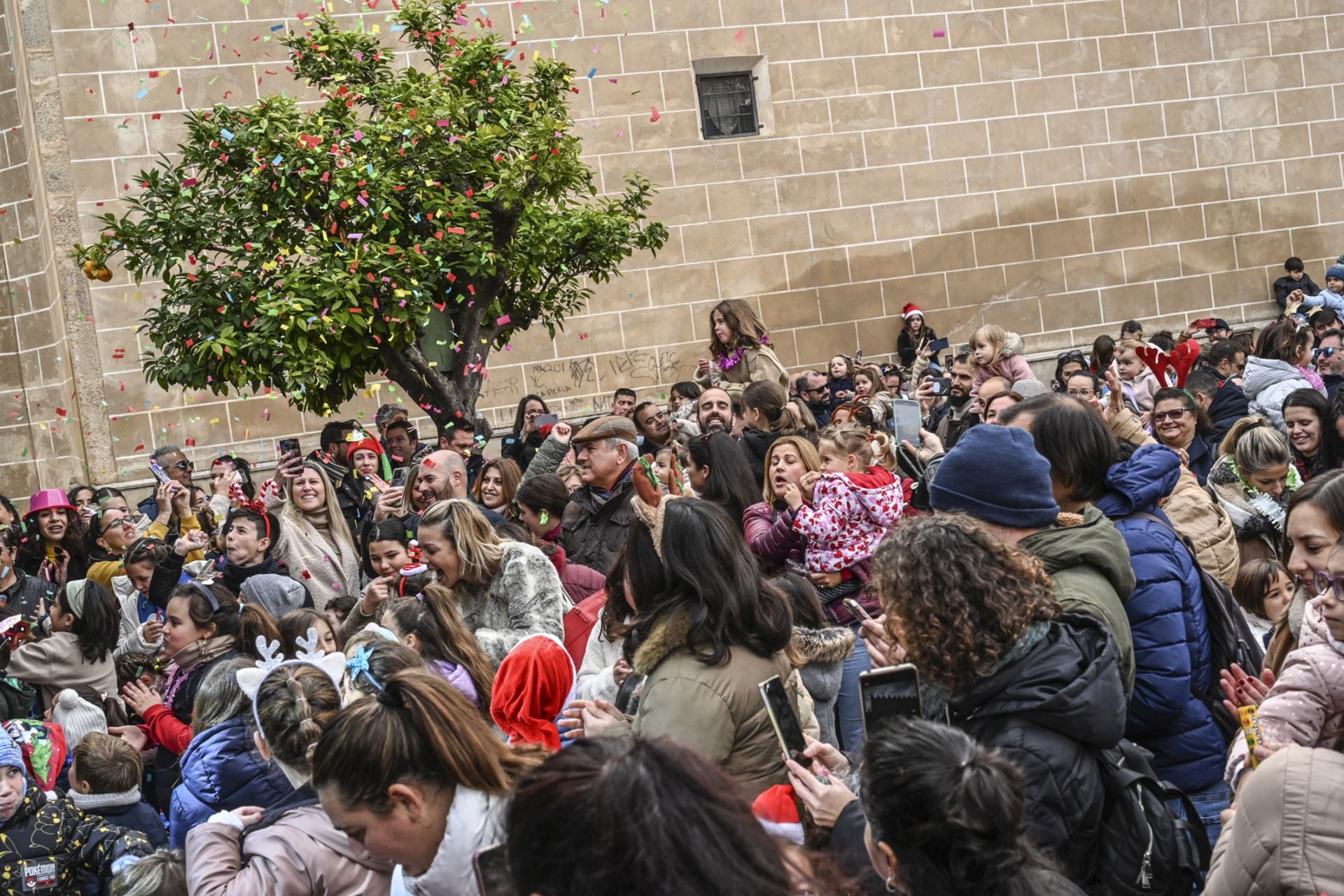 Búscate en la Nochevieja Infantil de Badajoz
