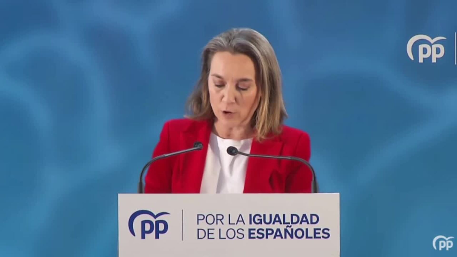 Gamarra critica que Sánchez está "de alquiler en La Moncloa"