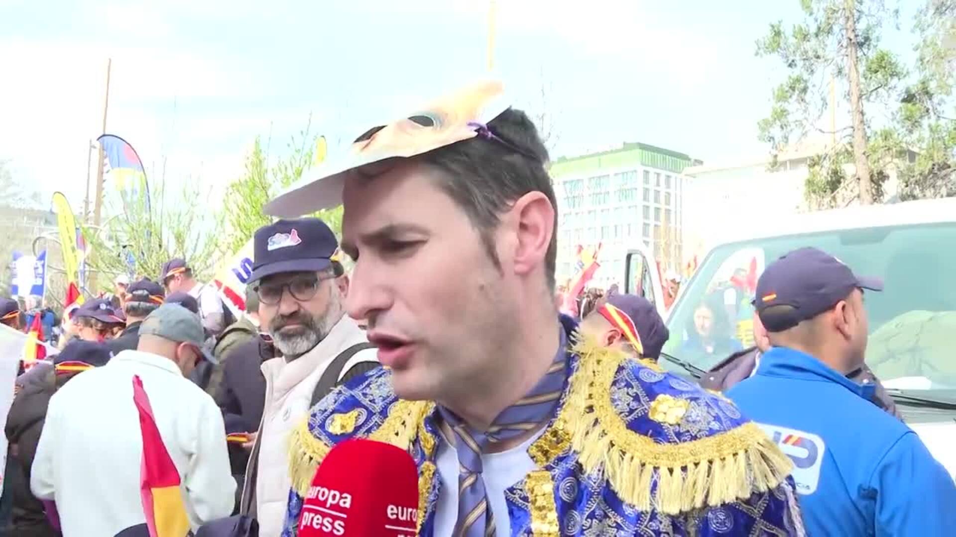 Policías y guardias civiles protestan en Madrid por una jubilación digna y plena equiparación