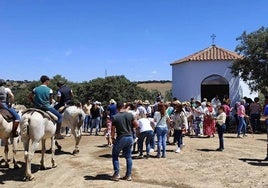 Imagen de archivo de una romería en Extremadura.