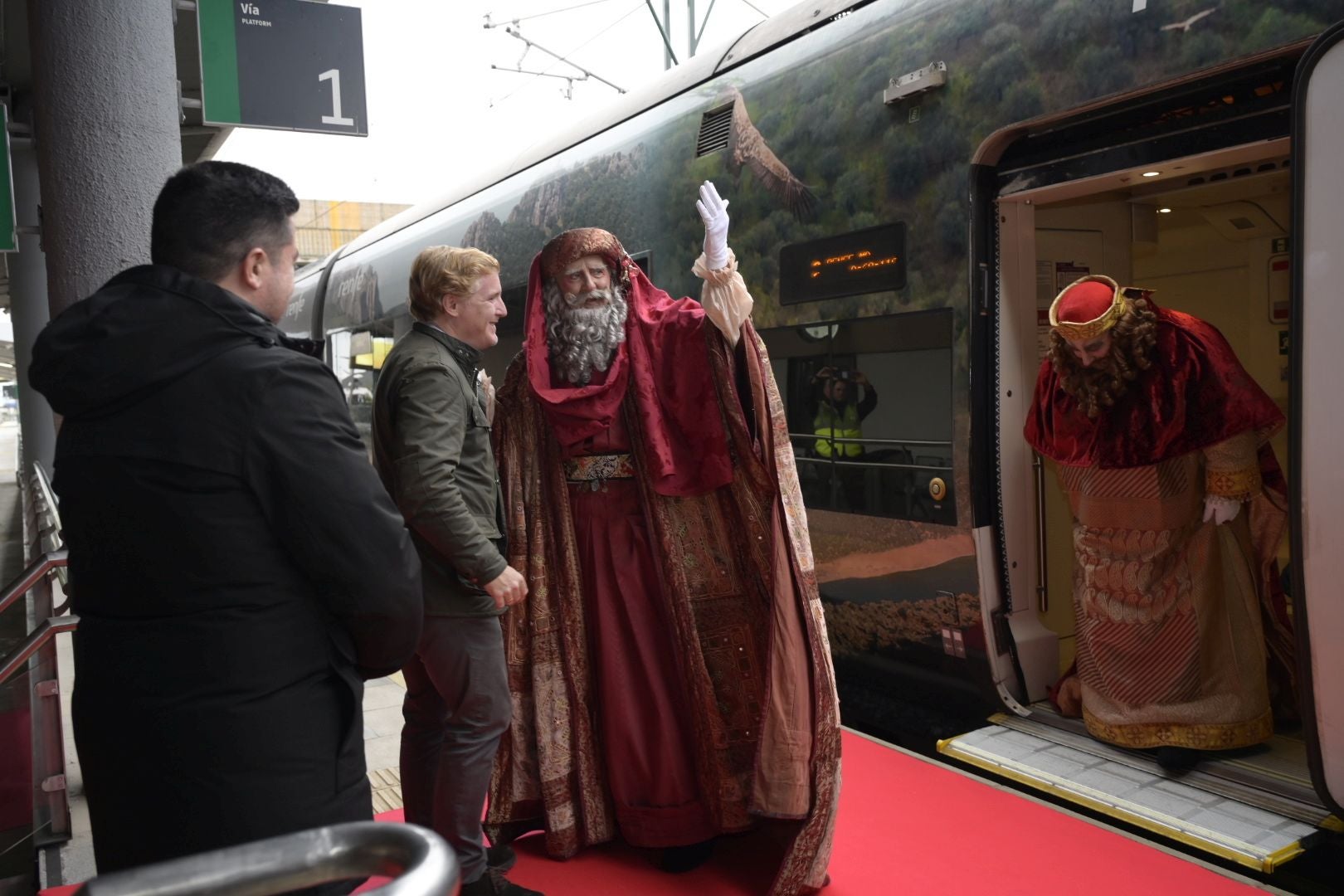 Fotos | Así ha vivido Badajoz la visita de Los Reyes Magos (I)