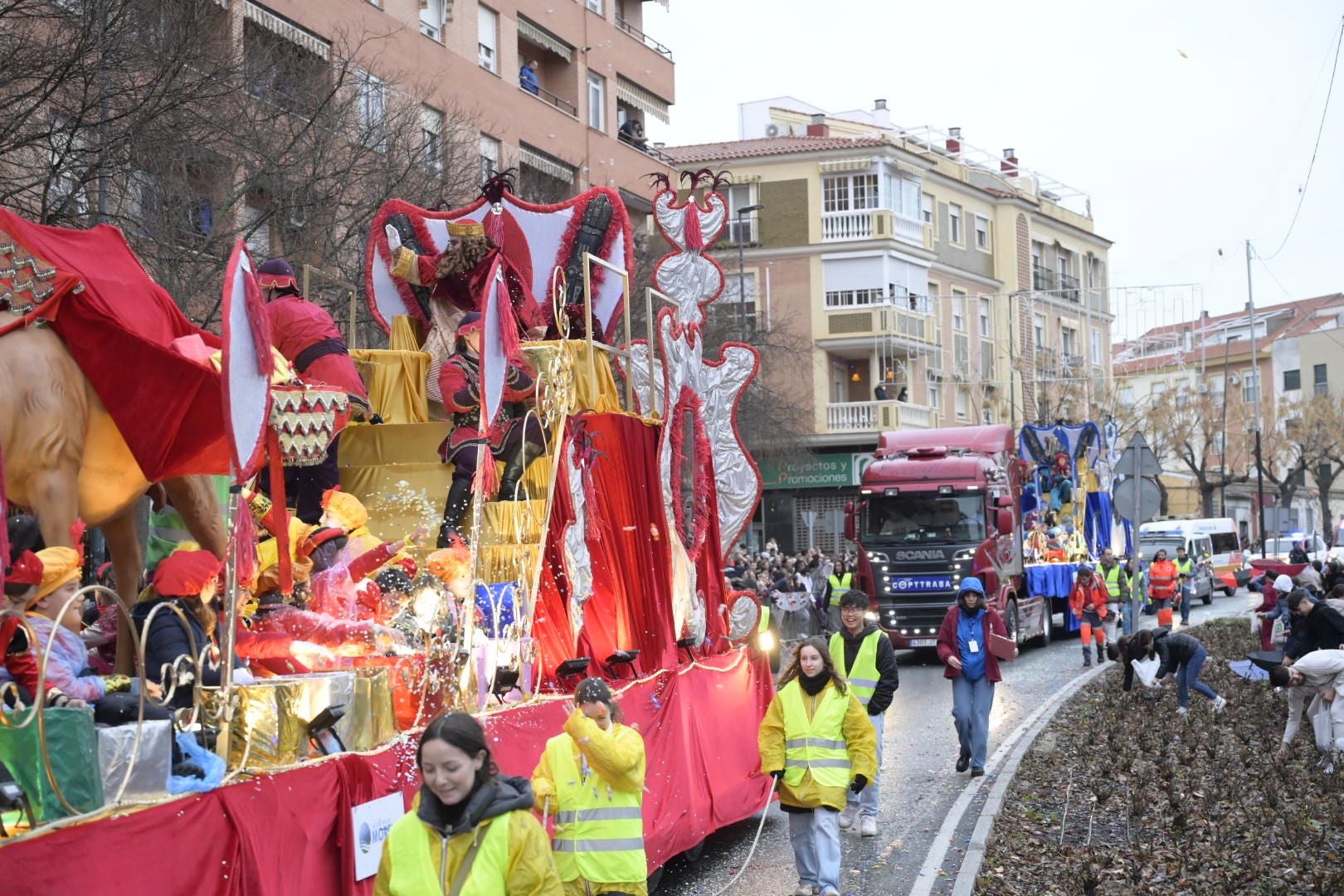 Fotos | Así ha vivido Badajoz la visita de Los Reyes Magos (II)