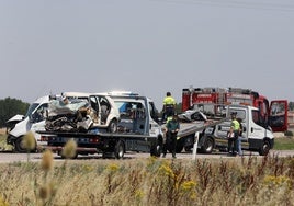 Accidente este verano en las carreteras españolas. 2024 cierra con más muertos en el conjunto nacional pero menos en el de Extremadura.