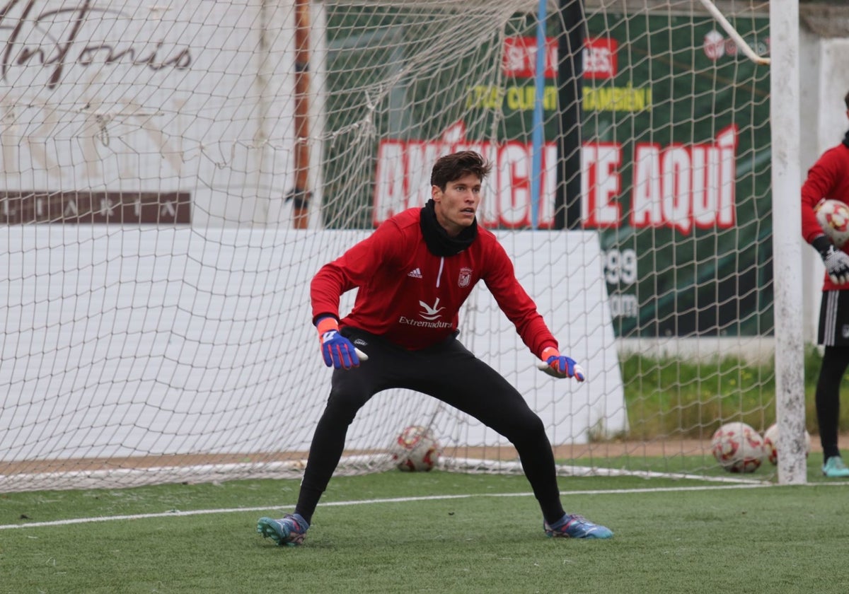 Álex Quesada ya se entrenó este miércoles con el Badajoz.