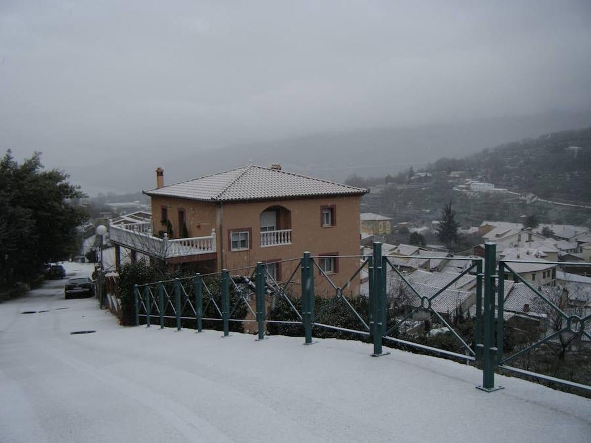 El 10 de enero de 2010 la mayor parte de Extremadura se cubrió de blanco. En la imagen, Baños de Montemayor.