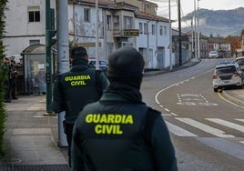 La Guardia Civil alerta: no puedes llevar este objeto en la cartera