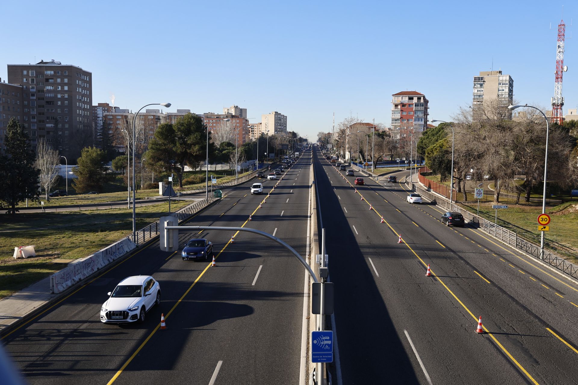 El inicio de la obra en la A-5 en Madrid provoca largas retenciones