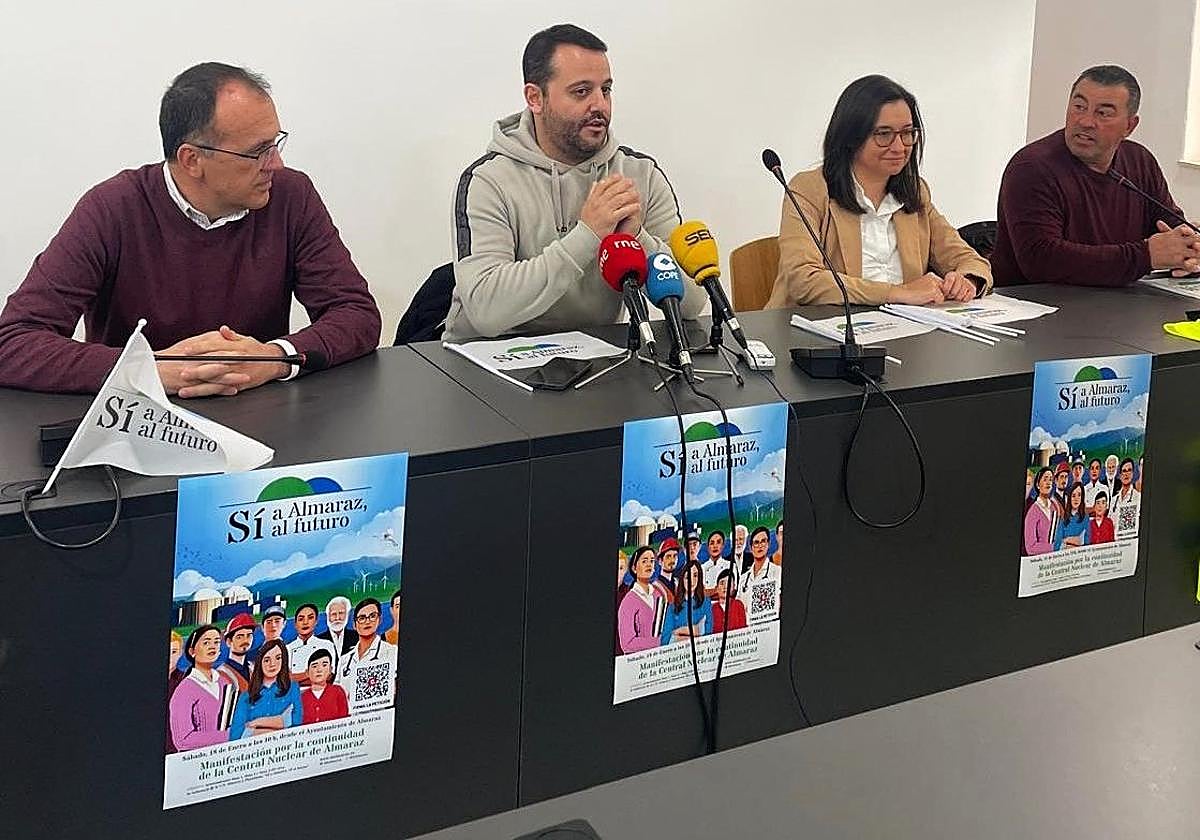 Rueda de prensa sobre la protesta del sábado en Almaraz este miércoles.