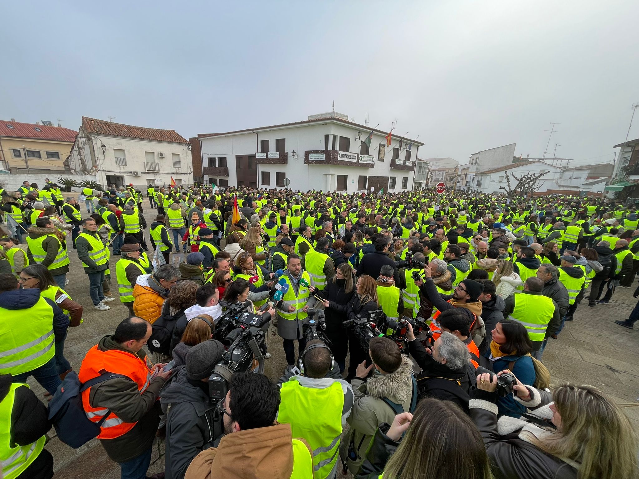 La manifestación contra el cierre de Almaraz, en imágenes