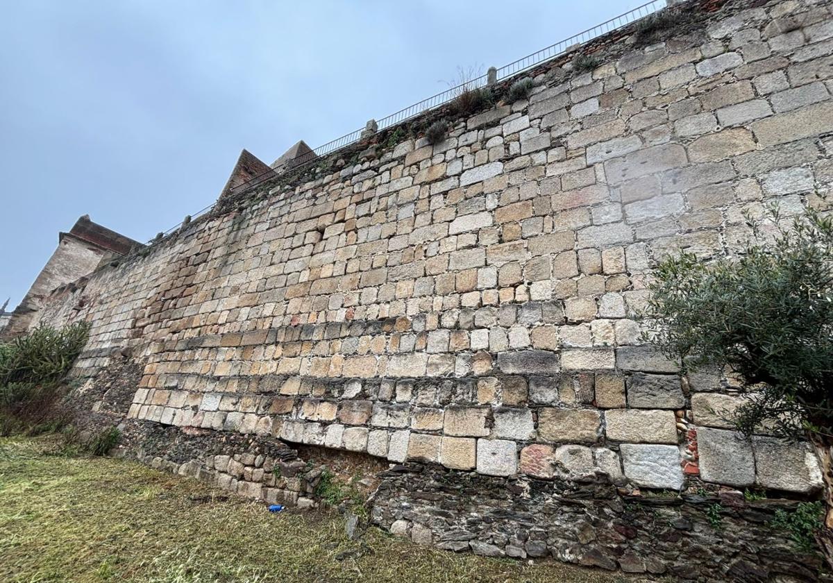 Estado actual de la muralla romana de Coria