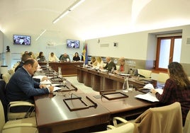 Reunión de la Junta de Portavoces en la que se ha tratado sobre el pleno del jueves y el viernes.