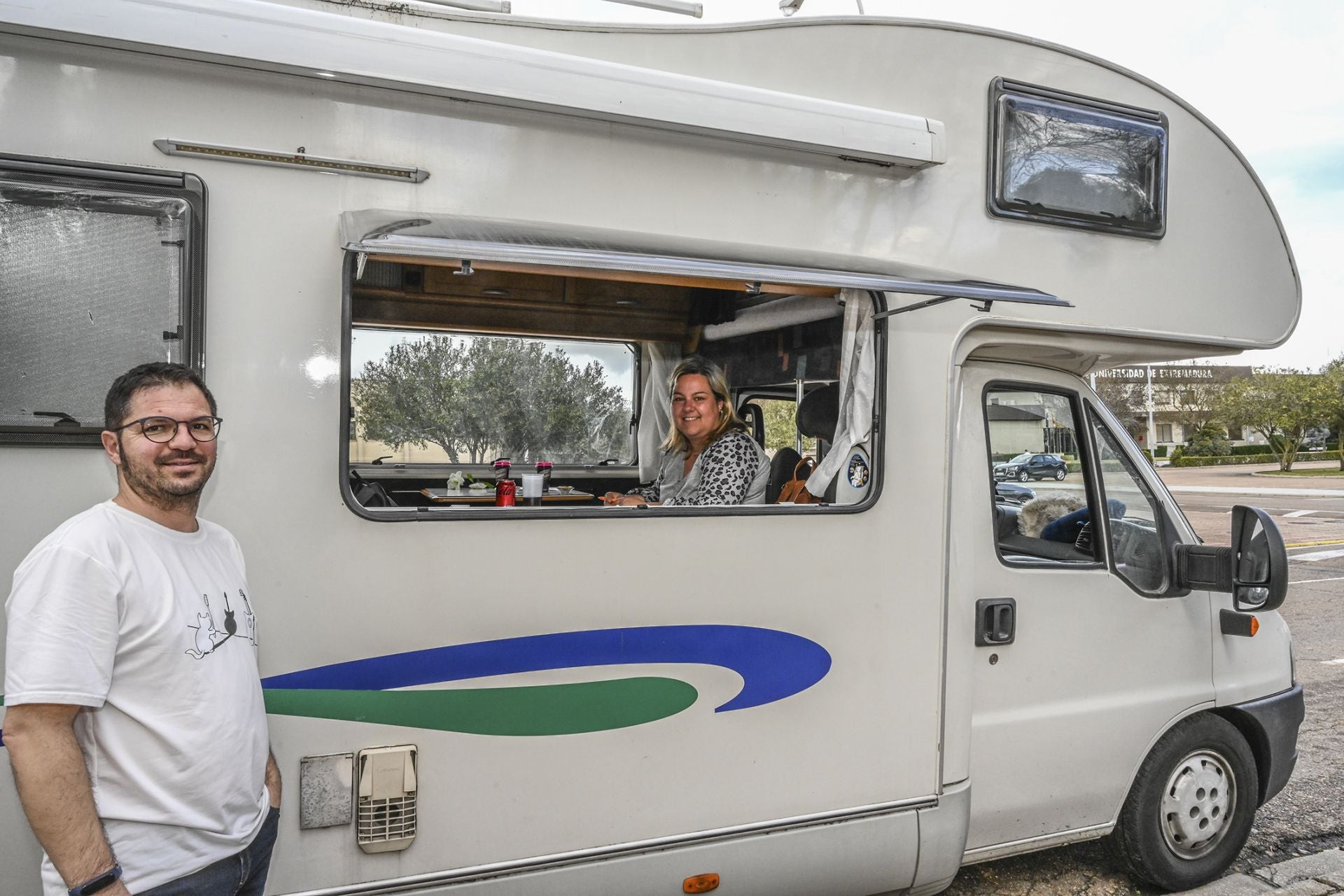 FOTOS | Los candidatos se presentan a los exámenes del MIR en Extremadura