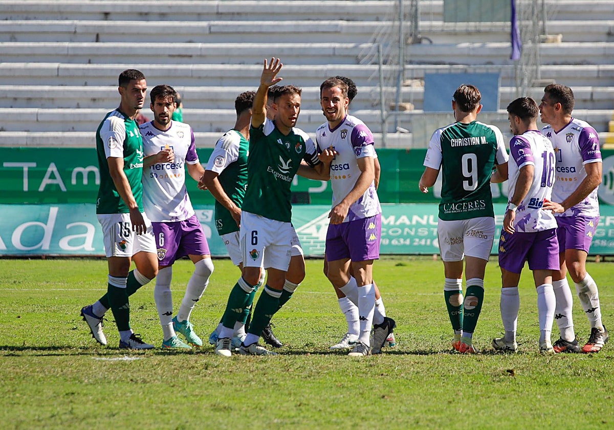 Acción del duelo ante el Guadalajara de la primera vuelta.