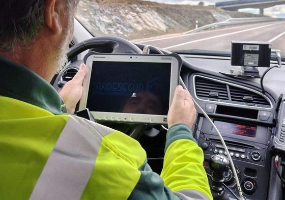 Control de velocidad de la Guardia Civil.