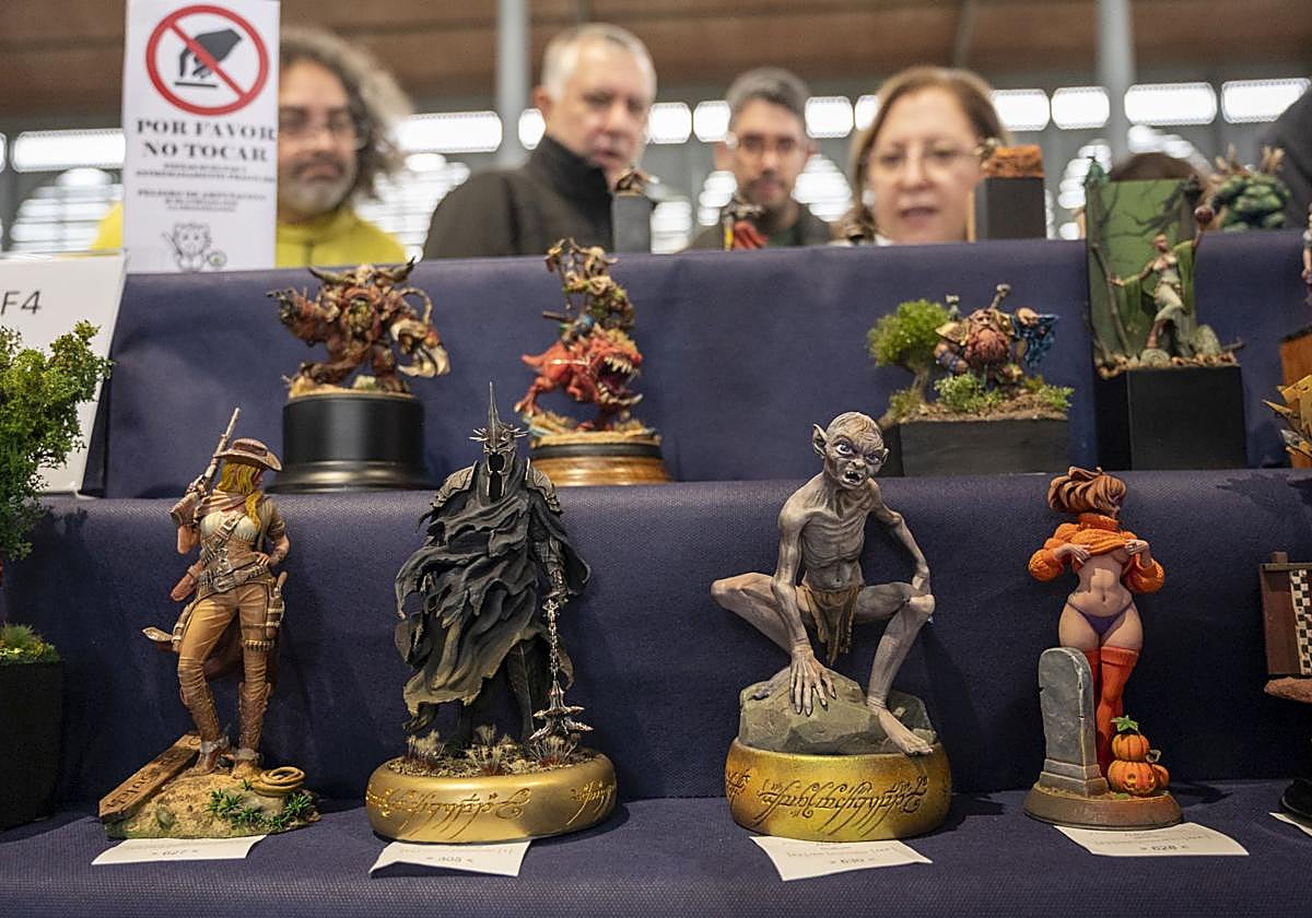 600 maquetas de todo el mundo se exponen en el concurso de modelismo de Badajoz