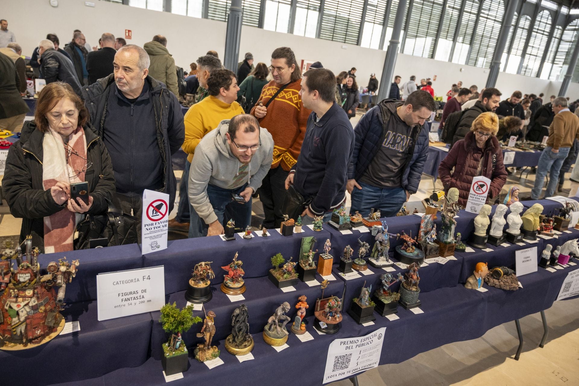 600 maquetas de todo el mundo se exponen en el concurso de modelismo de Badajoz