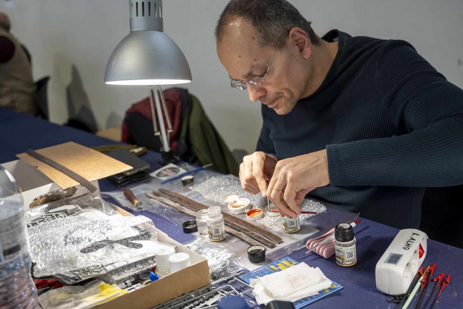 600 maquetas de todo el mundo se exponen en el concurso de modelismo de Badajoz