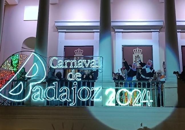 Los humoristas Juan Ibáñez y Damián Mollá fueron los encargados de dar el pregón en 2024.