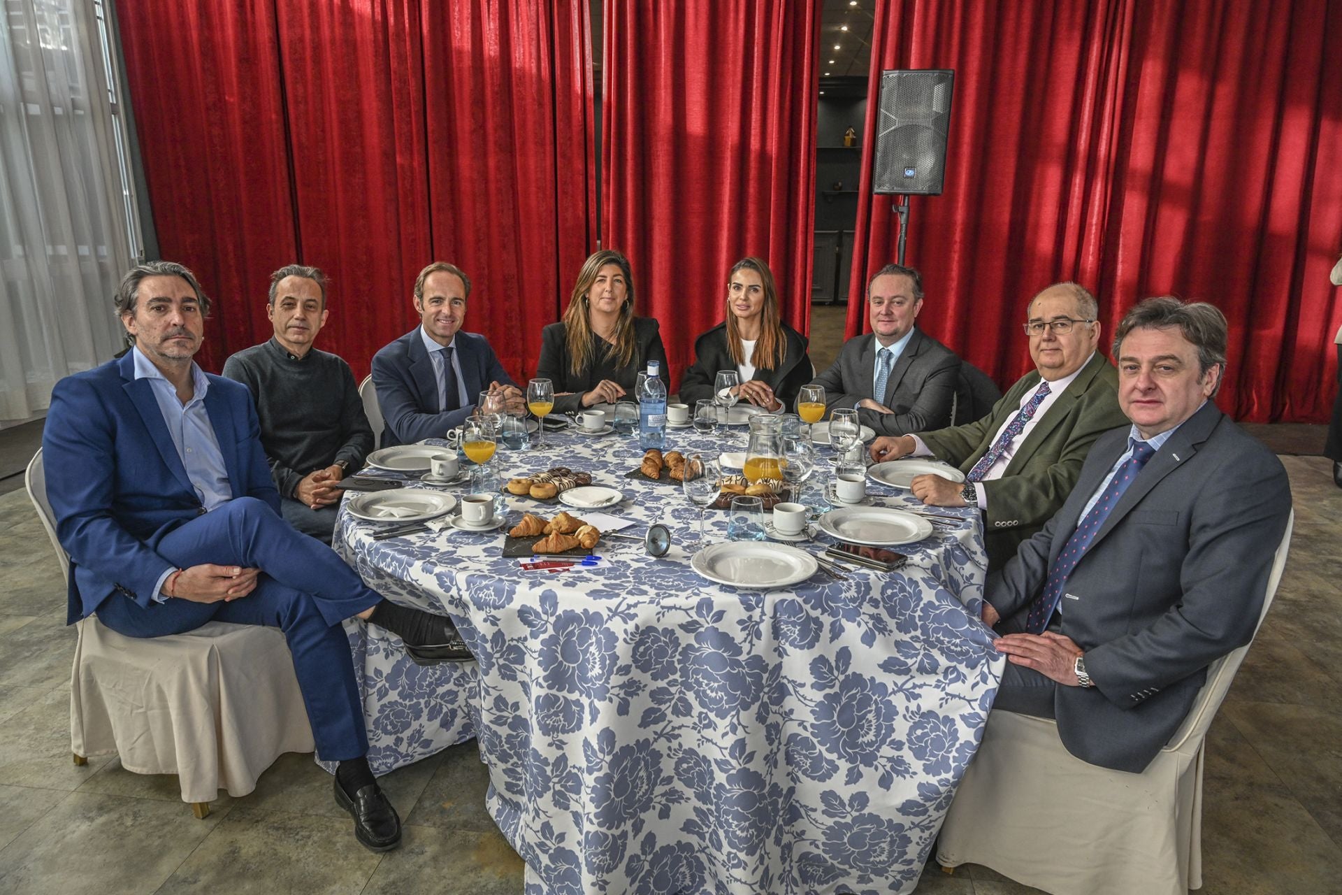 Luis Tirado, Ricardo Utrera, Juan Parejo, Sol Giralt, Elena Salgado, Rubén Galea, Juan Carlos Fernández y Francisco Javier Maestre.