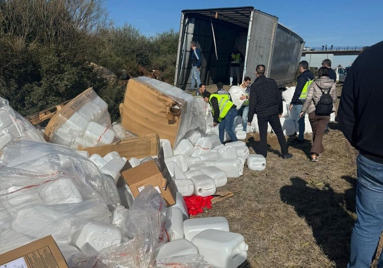 Prisión para el camionero que volcó en la A-66 con un cargamento de droga tras una persecución policial