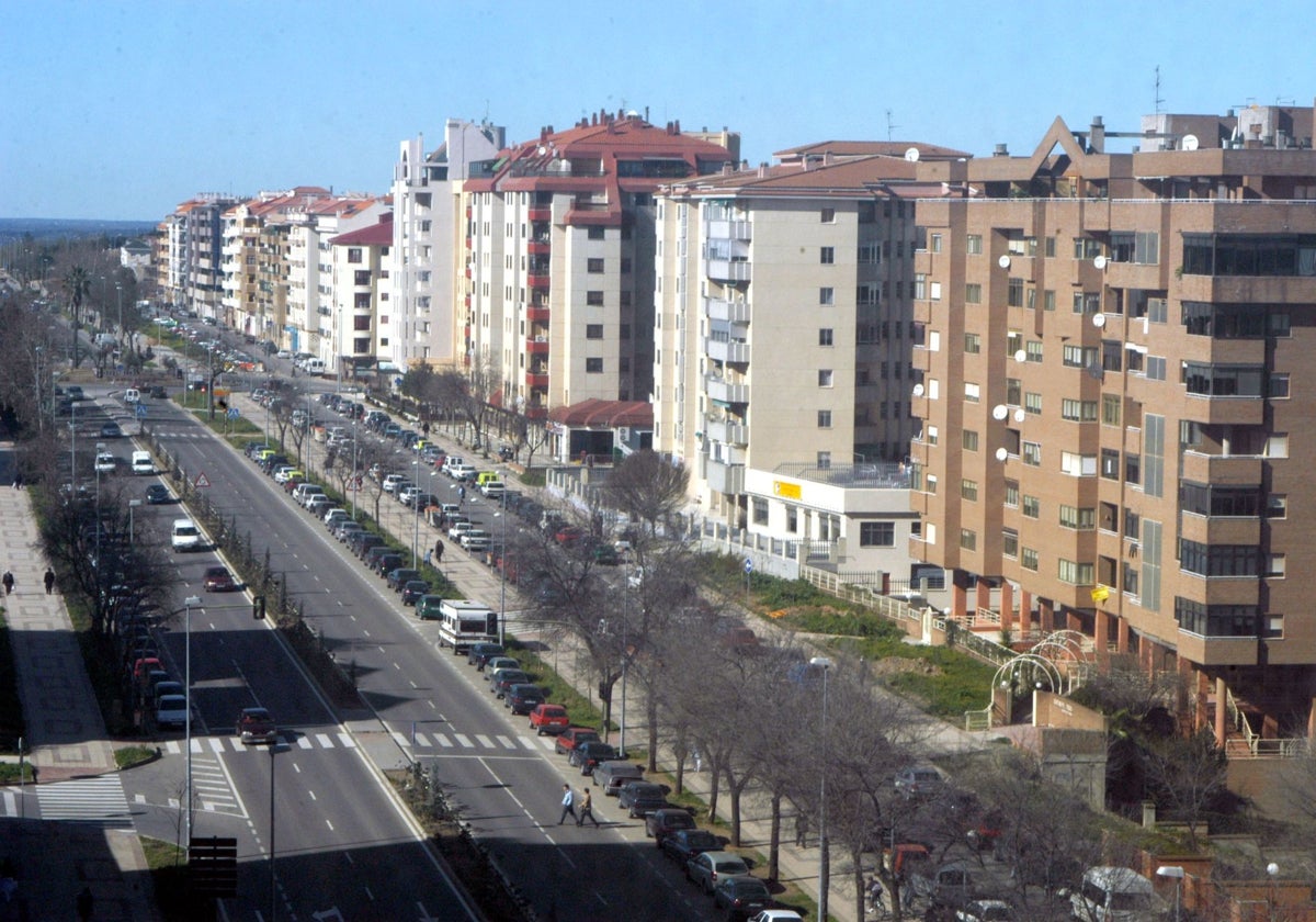 Viviendas en la avenida Ruta de la Plata, una de las principales entradas de la ciudad.