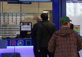 Dos afortunados ganan más de 74.000 euros en el sorteo de la Bonoloto de este sábado