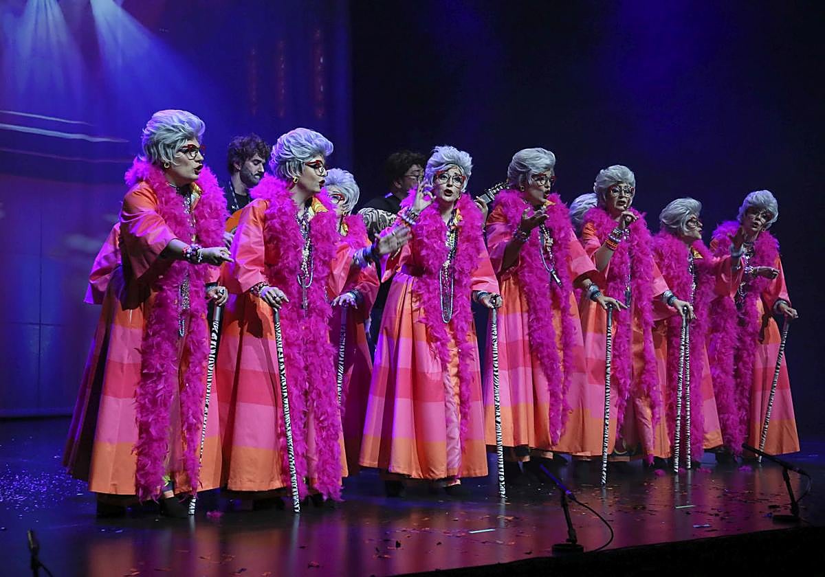 Fotos | Cuarta jornada del concurso de agrupaciones del Carnaval Romano