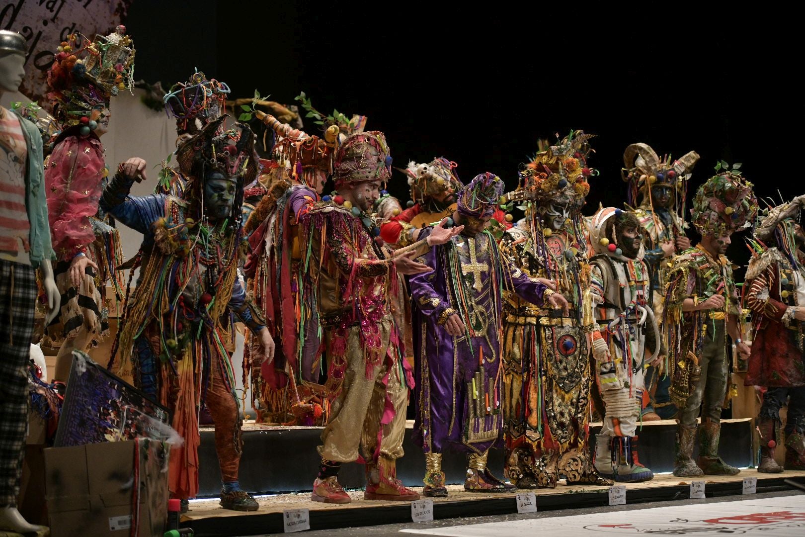 Actuación de la murga Sa Tersiao en el primer día de preliminares del Concurso de Murgas del Carnaval de Badajoz 2025. 