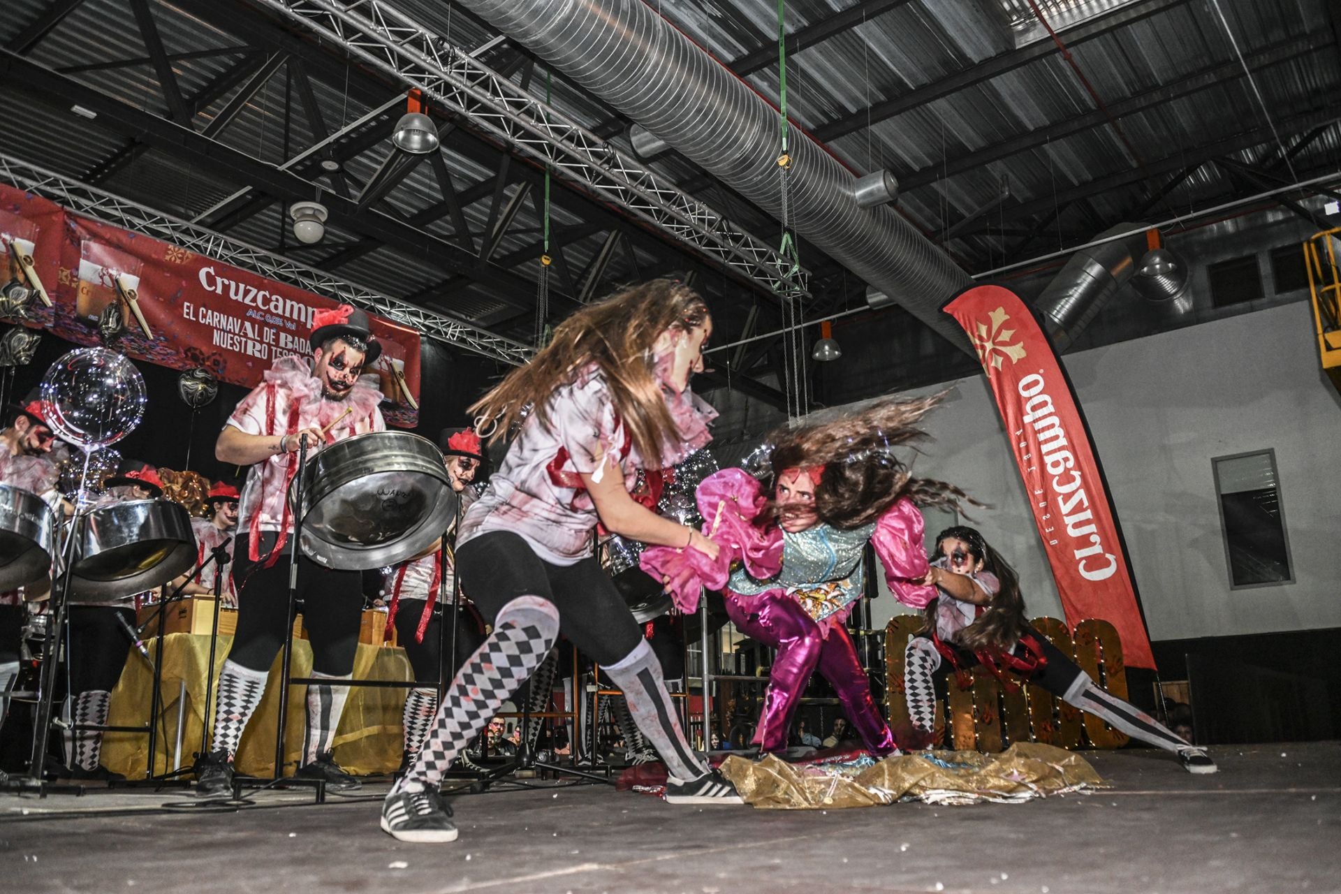 La Tamborada del Carnaval de Badajoz, en imágenes