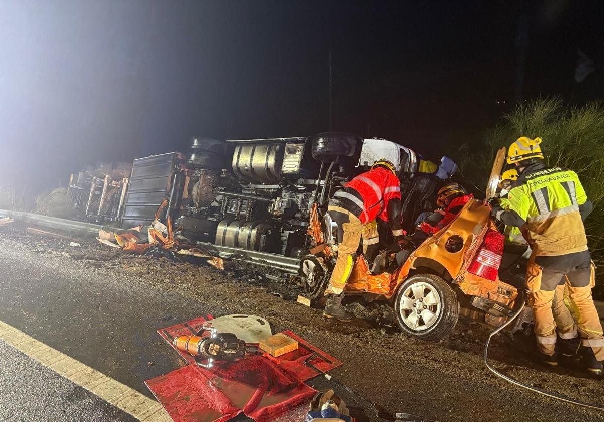 Este nuevo accidente mortal en la N-432 se ha registrado en el tramo entre Berlanga y Azuaga.