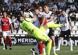 El Mérida cae en el Romano ante el Murcia (1-4)