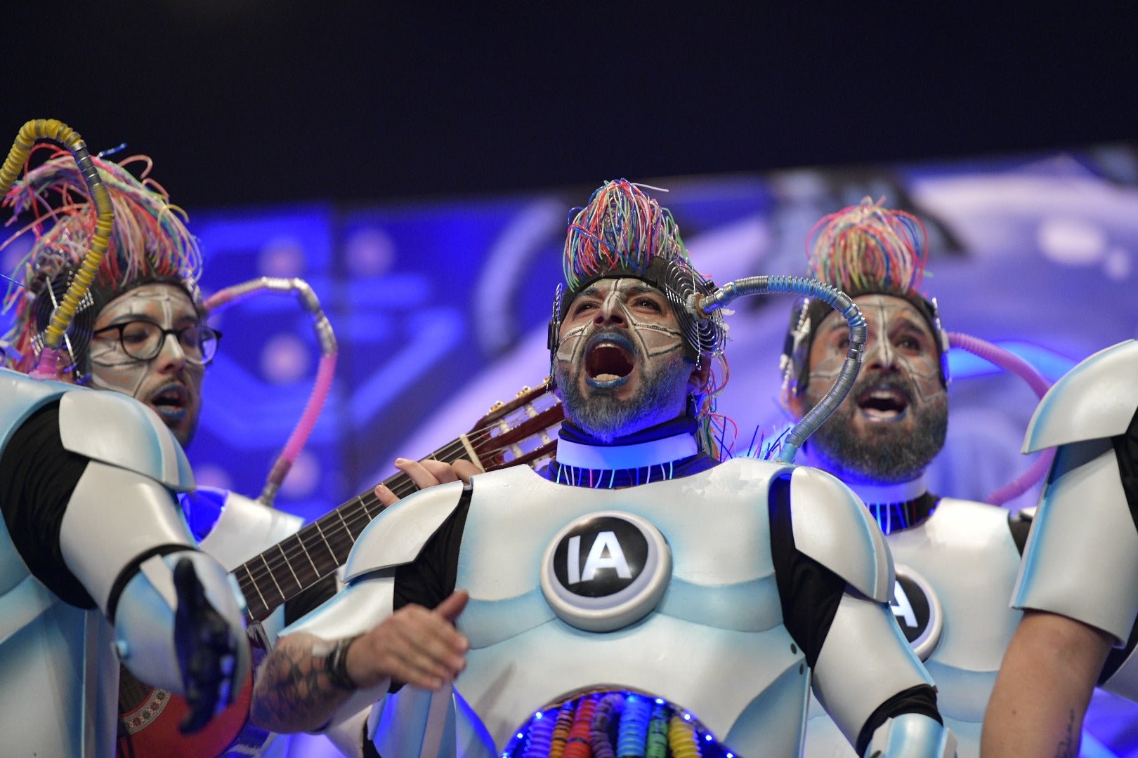 Actuación de Marwan en la primera semifinal del Concurso de Murgas del Carnaval de Badajoz 2025. 