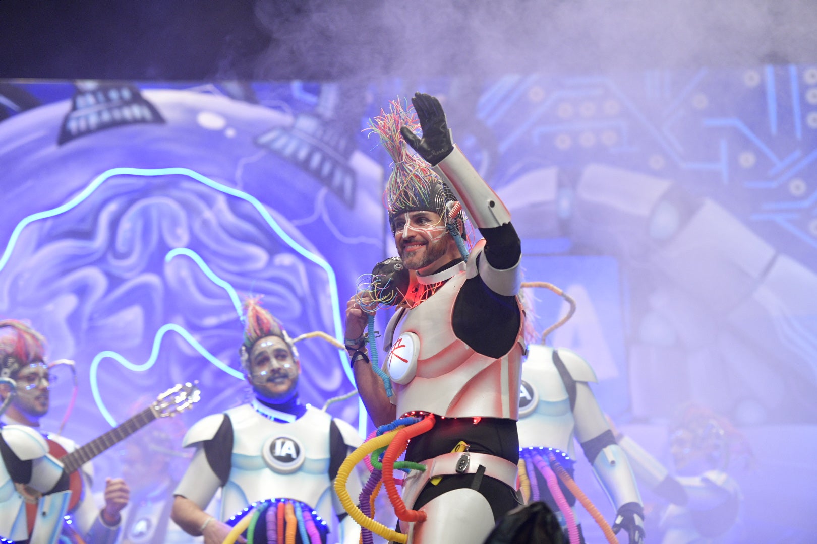 Actuación de Marwan en la primera semifinal del Concurso de Murgas del Carnaval de Badajoz 2025. 