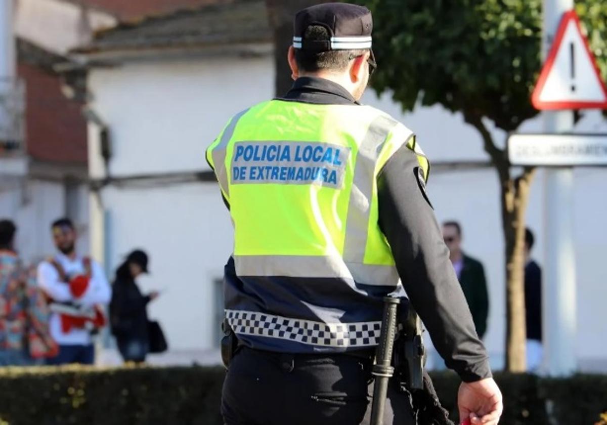 Imagen de archivo de un agente de la Policía Local.