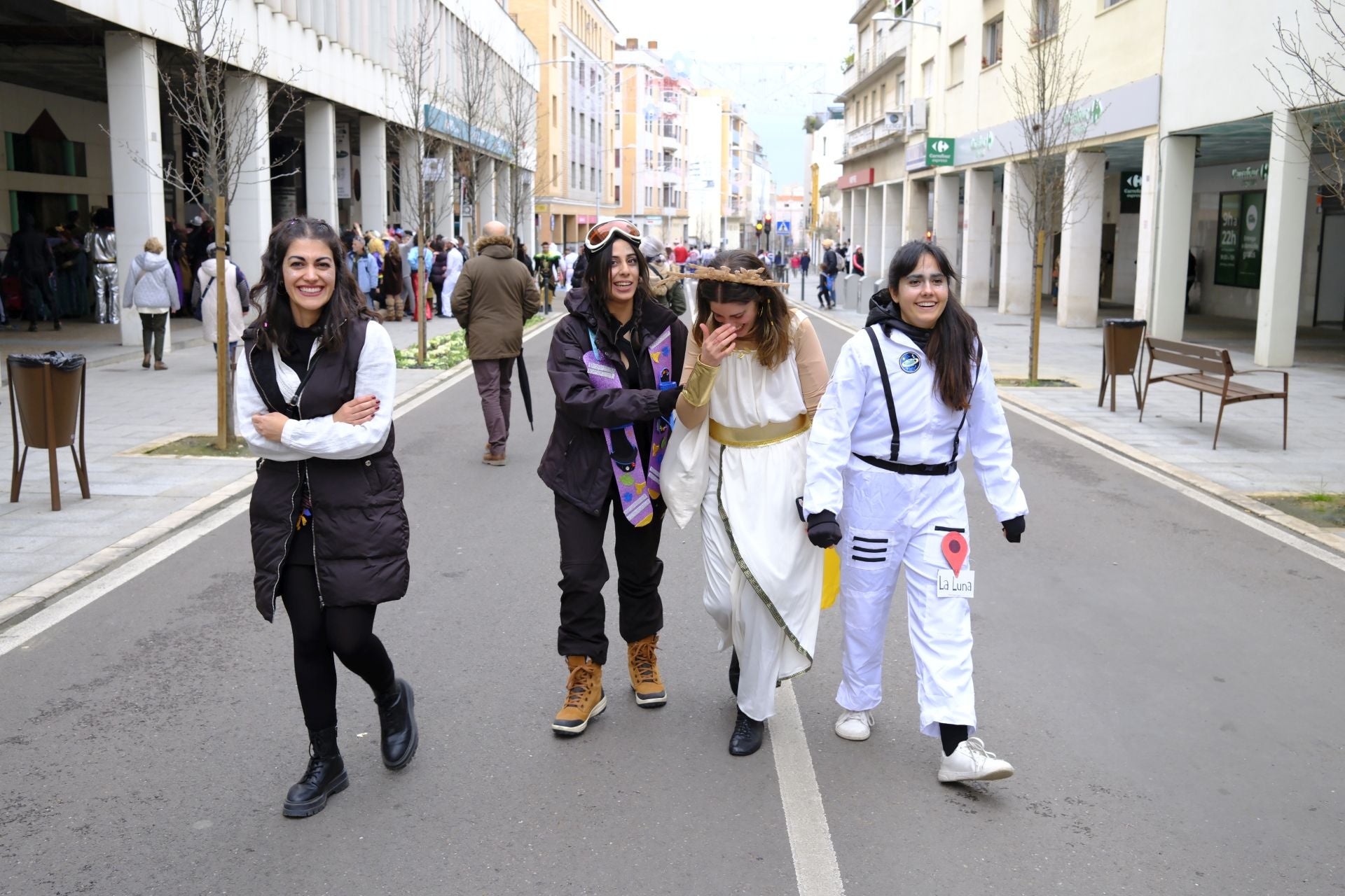 Los disfraces más originales del Carnaval de Badajoz 2025, en imágenes