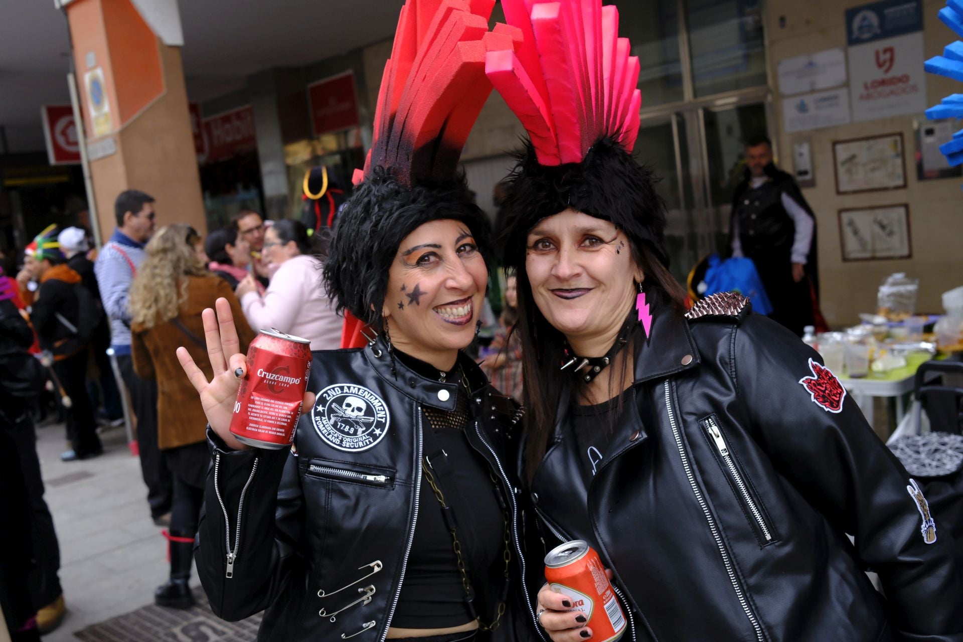 Los disfraces más originales del Carnaval de Badajoz 2025, en imágenes