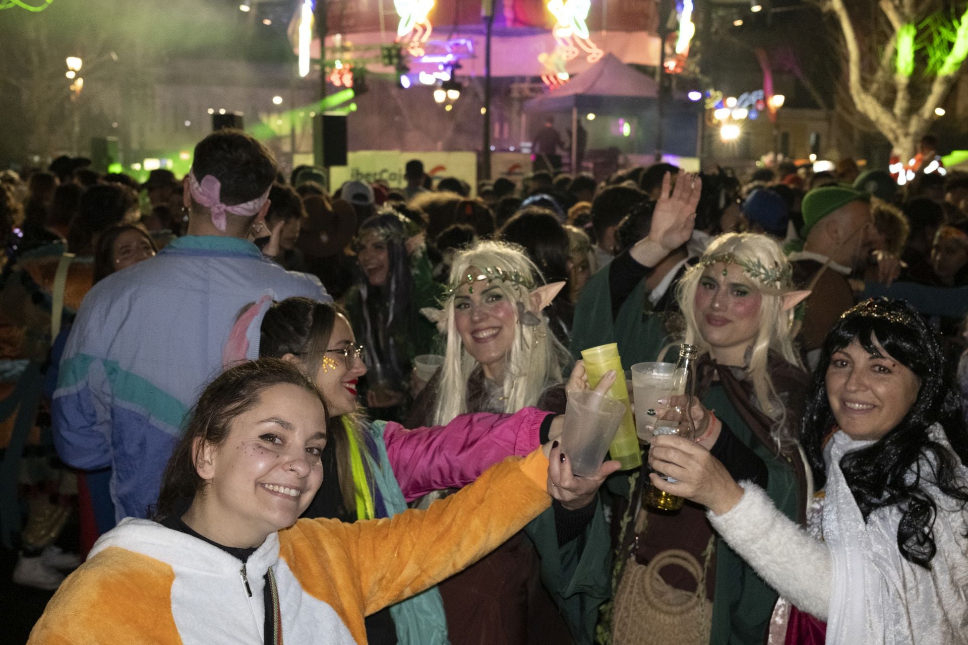 Las mejores imágenes del sábado noche del Carnaval de Badajoz