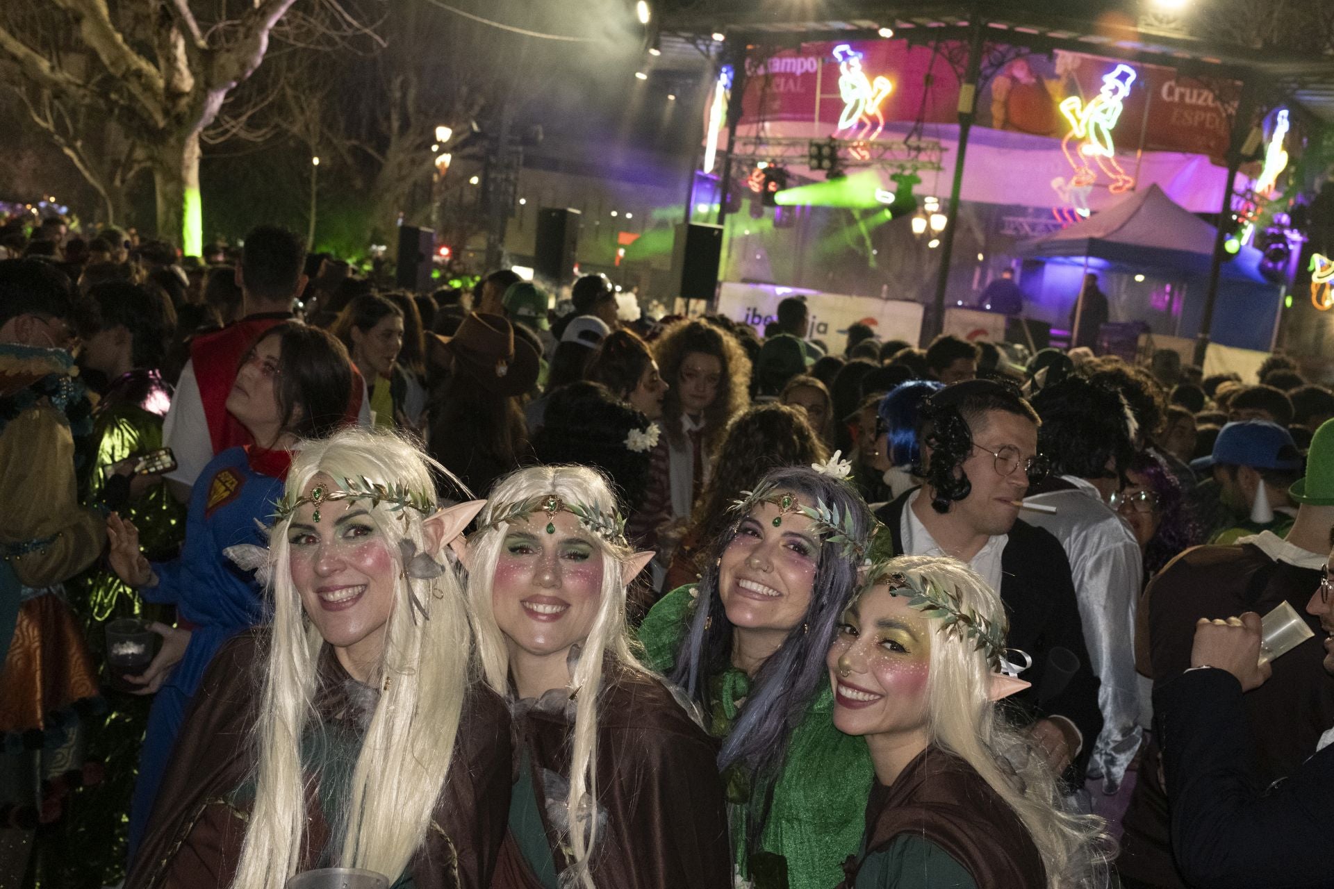 Las mejores imágenes del sábado noche del Carnaval de Badajoz