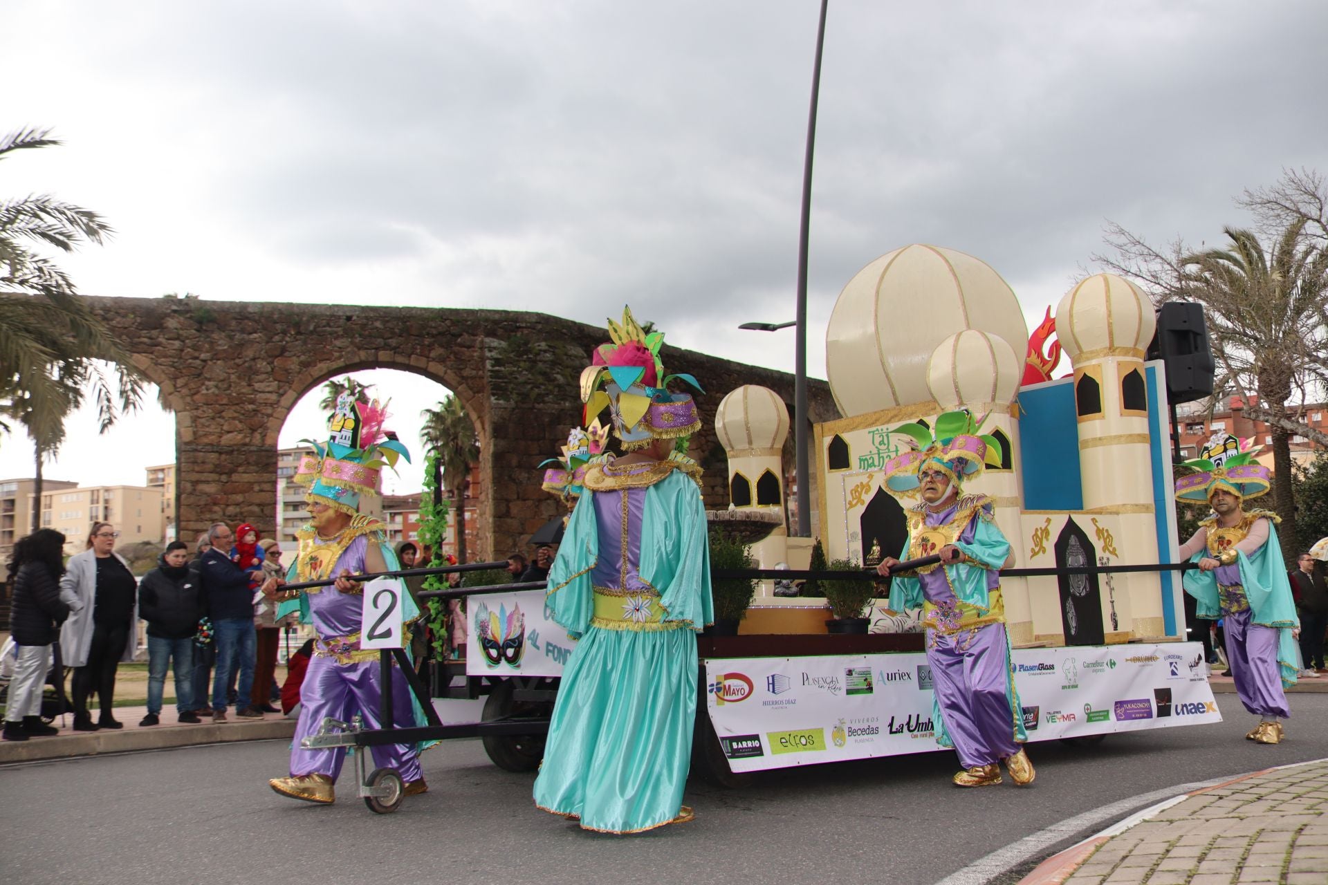 Las mejores imágenes del desfile de Carnaval de Plasencia