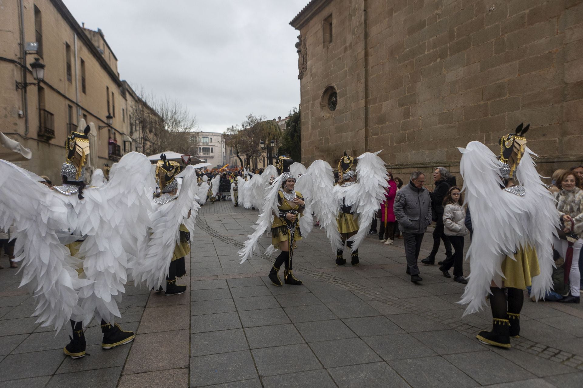 Las mejores imágenes del desfile matinal del domingo de Carnaval en Cáceres