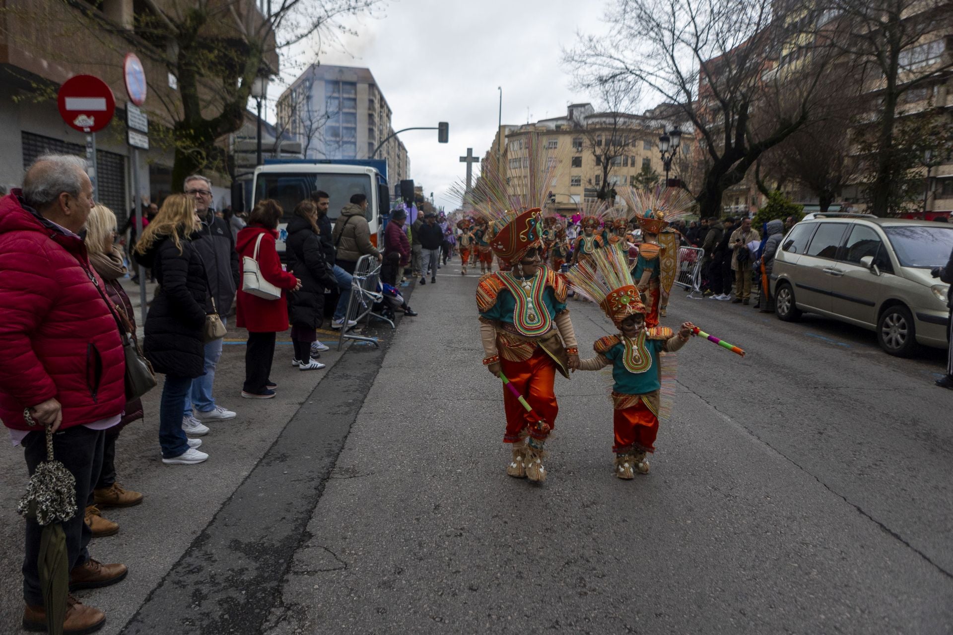 Las mejores imágenes del desfile matinal del domingo de Carnaval en Cáceres