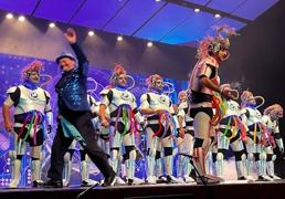 Murga Marwan Chilliqui en la Final del Concurso de Murgas de Badajoz 2025