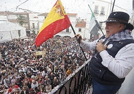 Cientos de personas disfrutan de la Pedida de la Patatera